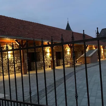 Demizson Vendeghaz Guest house